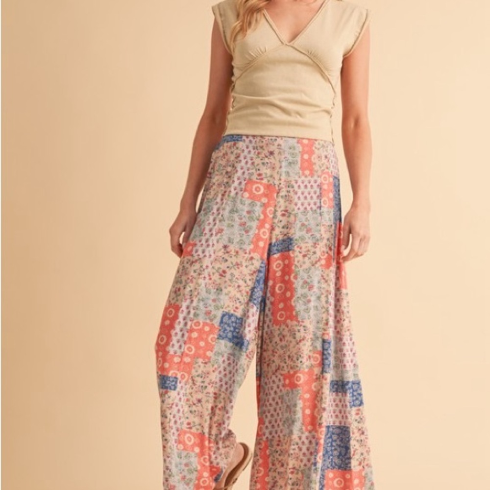 Printed Wide Leg Pants